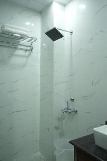 Hotel Golden Palace - Lucknow - 6