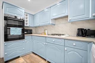 Stylish 2 Bedroom House - Parking - Netflix - Fast WiFi 11HA - 7