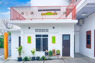Hotel O Teluk Betung Near Water Park Lembah Hijau Formerly Kanajiwa Guesthouse 2 - Lampung - 0