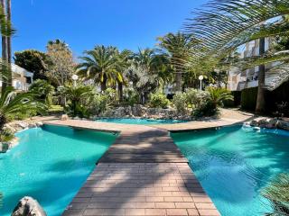 THE BEACH HOUSE PLAYA DEL ARENAL Jávea - Pool and Garden Steps from the beach - Platja de l'Arenal - 0