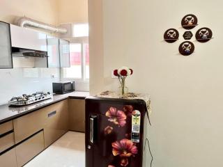 Kashi Kastle Godavari - Luxury 1 BHK near Assi Ghat - Varanasi - 9