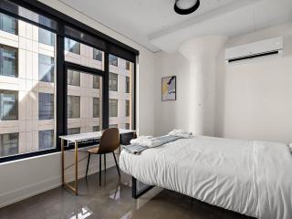 CozySuites NLG - Modern 1BR condo #06 - 7