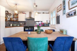 Charming 2 bed Flat with Private garden area - Londra - 8