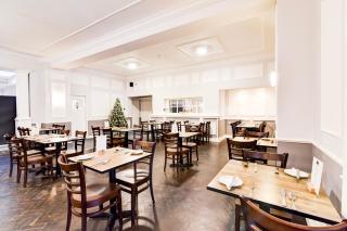 Aston Court Derby City Centre by Belvilla - 3