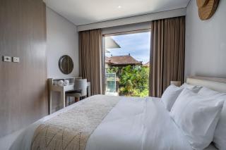 Lovely 3 Bedroom Villa in Kerobokan - Winda Villa - 7
