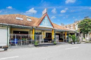 Hotel O Jalan Malioboro Near Stasiun Tugu Yogyakarta Formerly Hotel Baru - Yogyakarta - 9