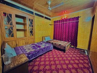 Al-Qadir Guest House and Resort - Skardu - 6