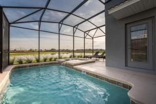 Casa Luxuosa 5Q c/ Piscina Perto da Disney! - 9