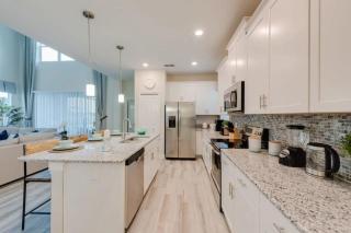 Casa Luxuosa 5Q c/ Piscina Perto da Disney! - 2