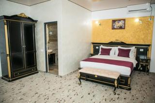 Almar Lake View Boutique - Mamaia - 1