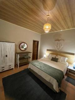 Colonial-style house - 4