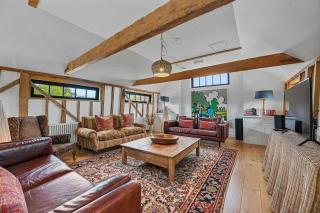 The Hare's Field, Wethersfield - - 8