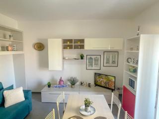La Casa della Piazza by Holiday World - Savona - 2