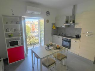 La Casa della Piazza by Holiday World - Savona - 0