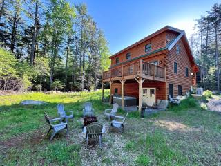 80PVR Log Home 20min to Bretton Woods AC Hot Tub wifi cable fireplace fire pit - 6