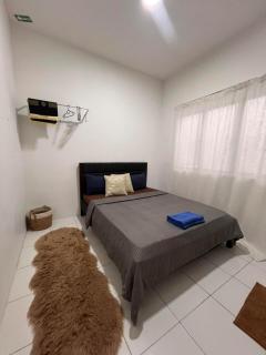 Lily Dante - Tanah Rata - 2