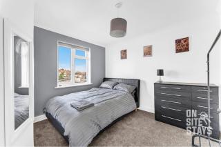 OnSiteStays - 3 bedroom, 2 x space driveway and Wifi - Rainham - 8