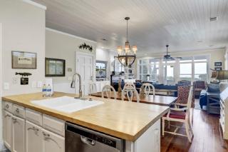 Ocean Point 43 by Wild Dunes, Oceanfront Home - Isle of Palms - 5