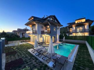 Villa LEON - 0