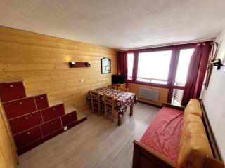 Studio lumineux, ski aux pieds, balcon, commerces, casier à skis - FR-1-181-2614 - 1