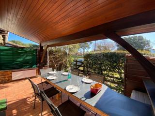 Villa Patio Rénovée avec Terrasse Couverte, Proche du Port et Centre d'Hossegor - FR-1-413-228 - 2