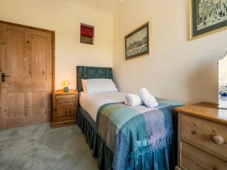 Quintessentially English 3-Bed Home in Ludlow - Pass the Keys - 7