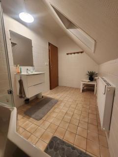 MIN HISELE, Ma PETITE MAISON - 1
