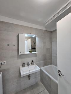 Coresi Mall Luxury Apartment - Braşov - 6