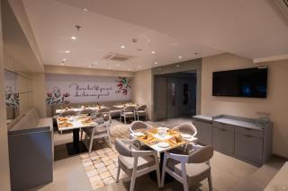 Hotel 24K Nagpur - 8