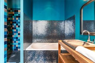 Magnifique Appartement en Hypercentre avec Parking - Bordeaux - 2