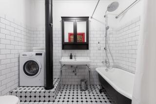 Industrial Style 2bd apartment in City Centre - Riga - 8