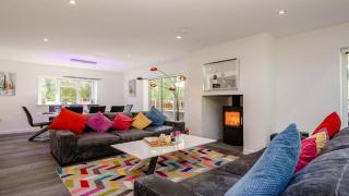 Kingfisher Lodge - 4 Bed Villa - 9