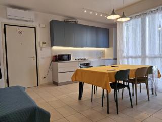 Cattolica family apt 3min to the beach - Il Lupo Affitta - Cattolica - 0
