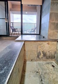 Moonlight 大陽台溫泉宿 - 2