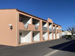 Studio cosy avec terrasse, parking, proche thermes - Balaruc-les-Bains - FR-1-553-89 - Balaruc-les-Bains - 1