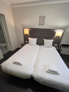 Hipotel Paris Voltaire Bastille - París - 2