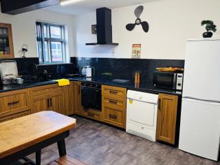 The Pub House Inn - Timeless Charm - Leicester - 4