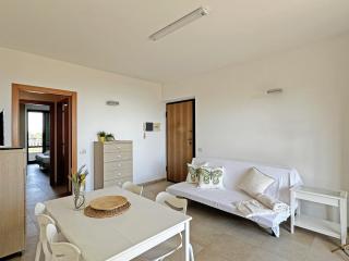 228 - Appartamento bilocale al primo piano con terrazzo vista mare- CLIMATIZZATO, SPIAGGIA inclusa nel prezzo - Marcelli - 3