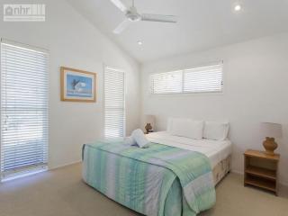 Witta Circle 65 - Noosa Heads - 2