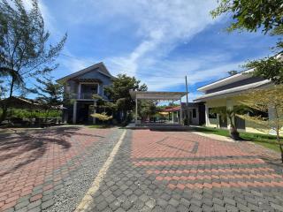 Rumah Tepi Sungai KB - Kota Bharu - 0