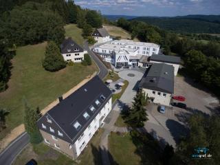 Internationales Tagungszentrum Karimu - Burbach - 1