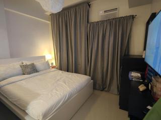 Cozy Hmlet Manila, Near Poblacion Makati Nightlife, Free Pool & Gym Access - Manila - 8