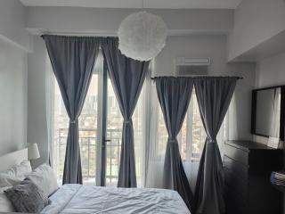 Cozy Hmlet Manila, Near Poblacion Makati Nightlife, Free Pool & Gym Access - Manila - 9