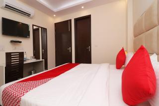 Hotel O VILLA BNB - Nuova Delhi - 0