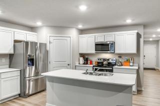 1 Mi to Golf Quiet Waukee Home with Fireplace! - Waukee - 9