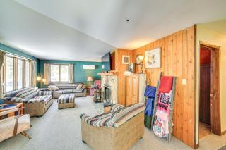 Outdoor Paradise Spacious Wisconsin Family Home - Wausaukee - 5