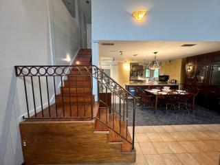 Majestic house with swimming pool - Gainesville - 1