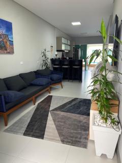 Casa com piscina aquecida a 300m da praia - 1