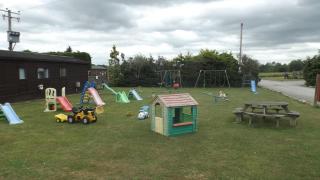 3 bedroom lodge- Sleeps 6- Avonvale Holiday Lodge - 2