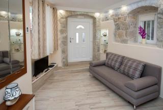 Stone Beauty - Split - 7